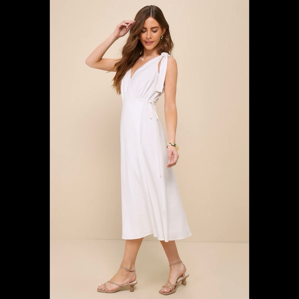 NWT LULUS Charming Tendencies White Surplice Wrap Midi Dress